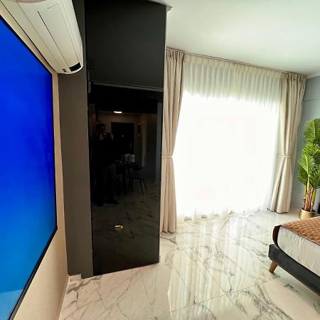 Blue Luxury Studio มามายา ภายนอก รูปภาพ